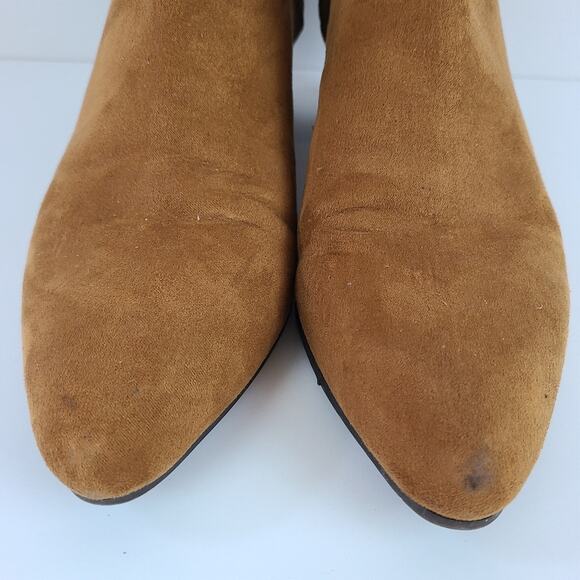Unisa golden brown faux suede ankle booties, size 7.5 - Picture 8 of 8